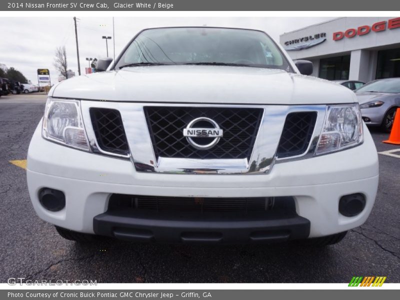 Glacier White / Beige 2014 Nissan Frontier SV Crew Cab