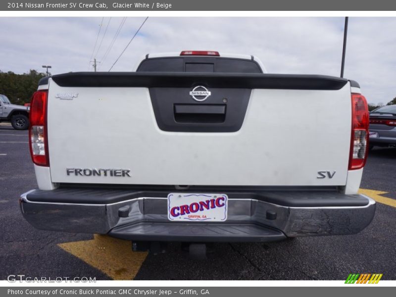 Glacier White / Beige 2014 Nissan Frontier SV Crew Cab