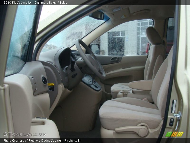  2010 Sedona LX Beige Interior