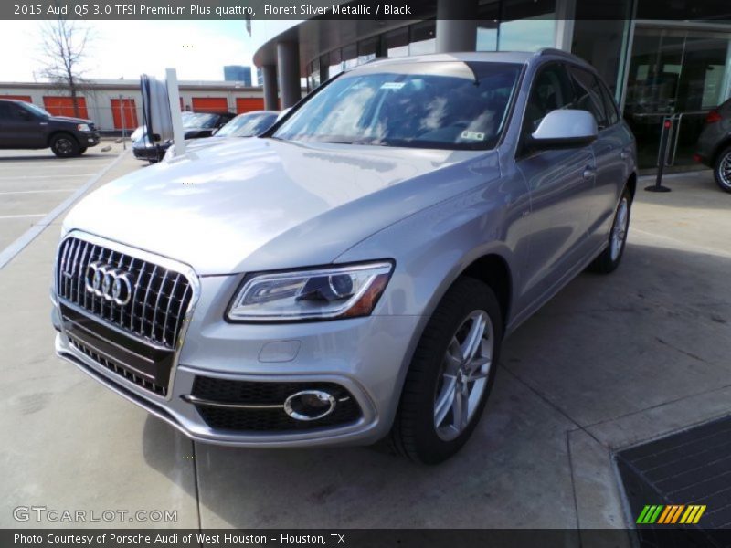 Florett Silver Metallic / Black 2015 Audi Q5 3.0 TFSI Premium Plus quattro