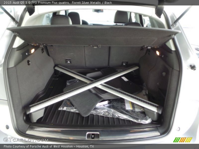 Florett Silver Metallic / Black 2015 Audi Q5 3.0 TFSI Premium Plus quattro