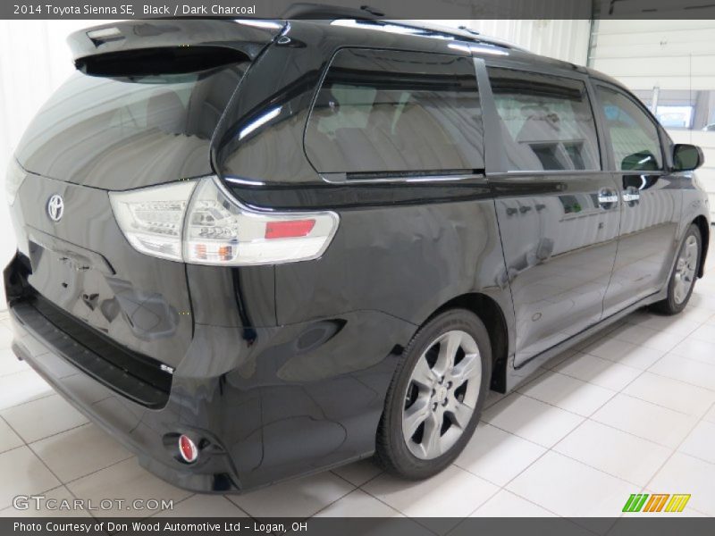 Black / Dark Charcoal 2014 Toyota Sienna SE