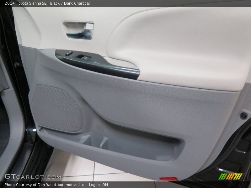 Black / Dark Charcoal 2014 Toyota Sienna SE