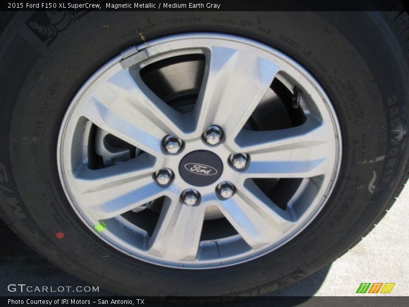 Magnetic Metallic / Medium Earth Gray 2015 Ford F150 XL SuperCrew