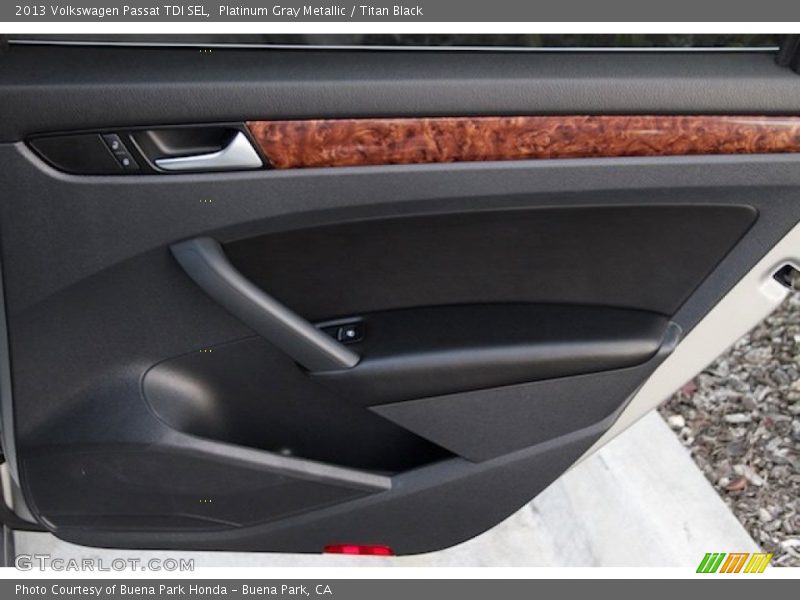 Platinum Gray Metallic / Titan Black 2013 Volkswagen Passat TDI SEL