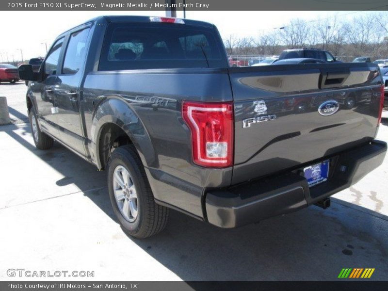 Magnetic Metallic / Medium Earth Gray 2015 Ford F150 XL SuperCrew