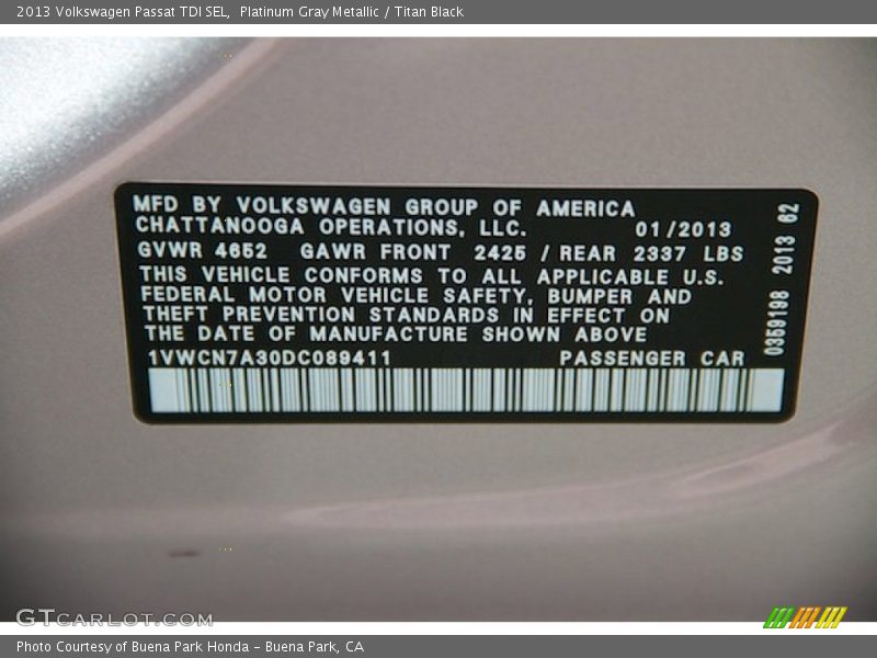 Platinum Gray Metallic / Titan Black 2013 Volkswagen Passat TDI SEL
