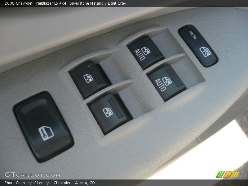 Silverstone Metallic / Light Gray 2008 Chevrolet TrailBlazer LS 4x4