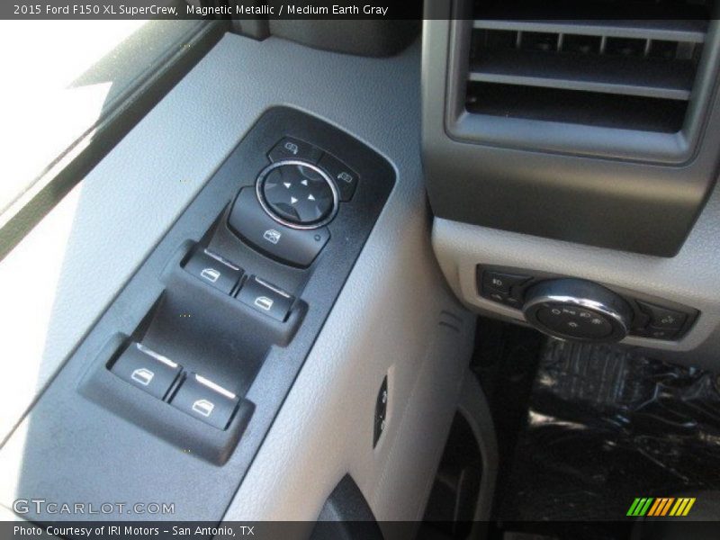 Magnetic Metallic / Medium Earth Gray 2015 Ford F150 XL SuperCrew
