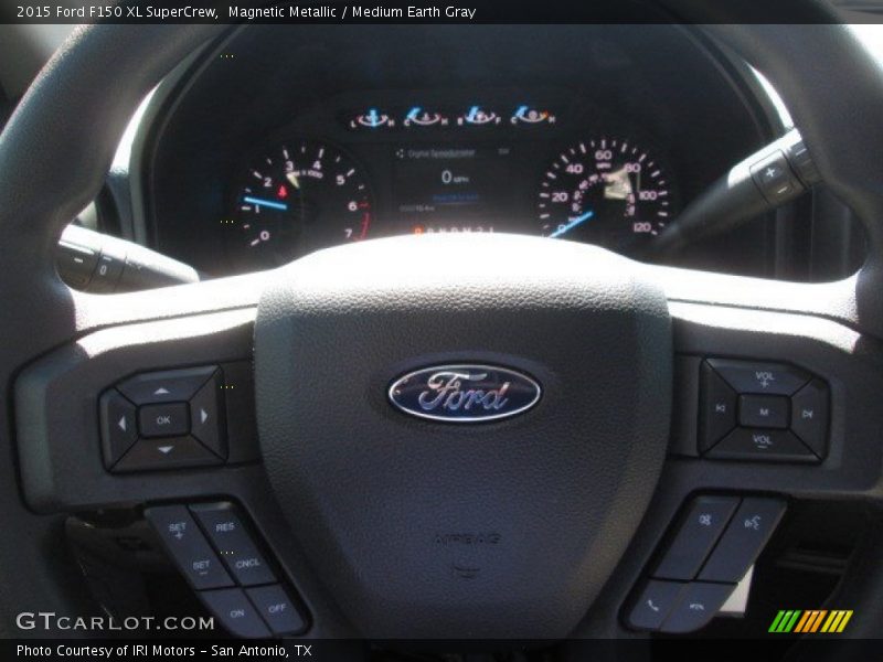 Magnetic Metallic / Medium Earth Gray 2015 Ford F150 XL SuperCrew
