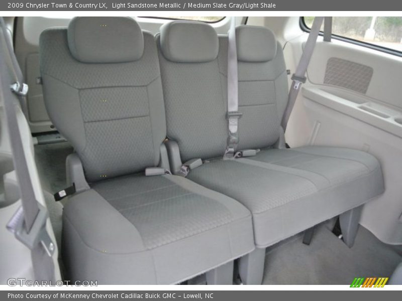 Light Sandstone Metallic / Medium Slate Gray/Light Shale 2009 Chrysler Town & Country LX