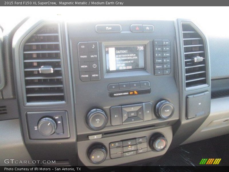 Magnetic Metallic / Medium Earth Gray 2015 Ford F150 XL SuperCrew