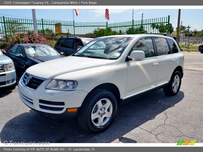 Campanella White / Pure Beige 2005 Volkswagen Touareg V6