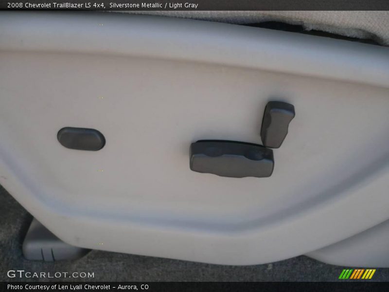 Silverstone Metallic / Light Gray 2008 Chevrolet TrailBlazer LS 4x4