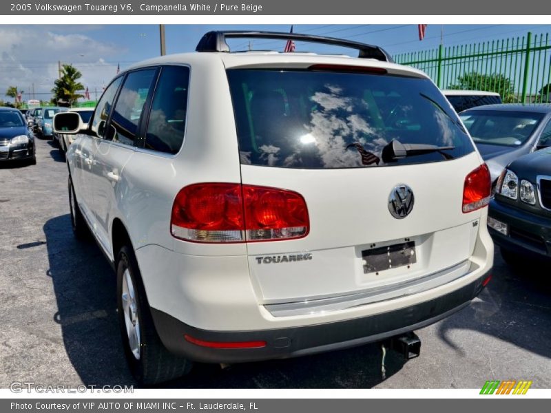 Campanella White / Pure Beige 2005 Volkswagen Touareg V6