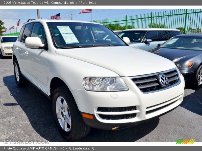 Campanella White / Pure Beige 2005 Volkswagen Touareg V6