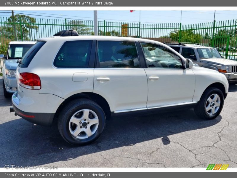Campanella White / Pure Beige 2005 Volkswagen Touareg V6