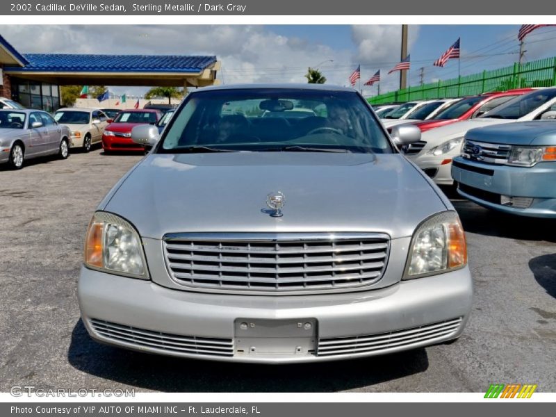 Sterling Metallic / Dark Gray 2002 Cadillac DeVille Sedan