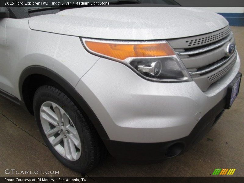 Ingot Silver / Medium Light Stone 2015 Ford Explorer FWD