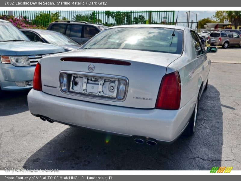 Sterling Metallic / Dark Gray 2002 Cadillac DeVille Sedan