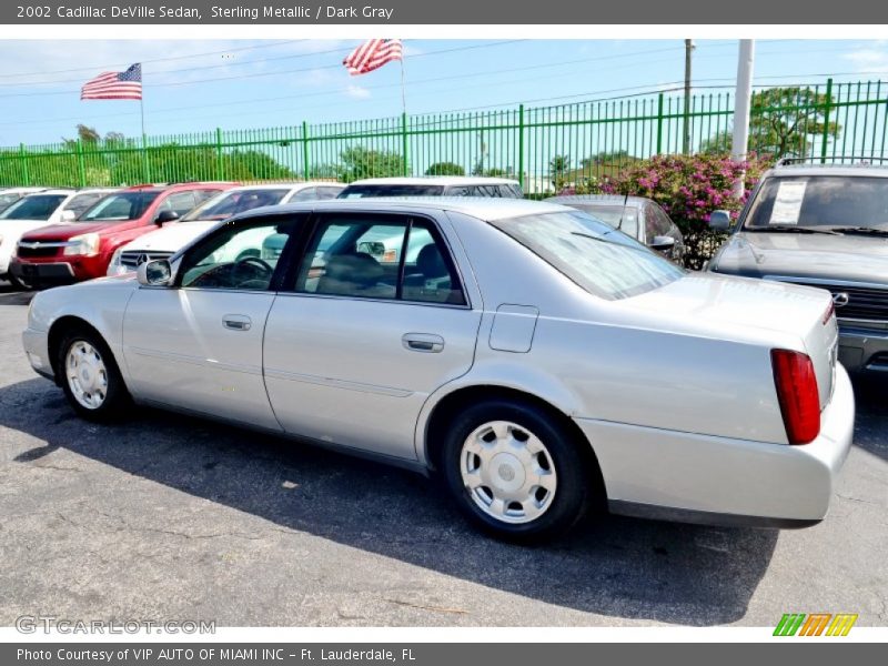 Sterling Metallic / Dark Gray 2002 Cadillac DeVille Sedan