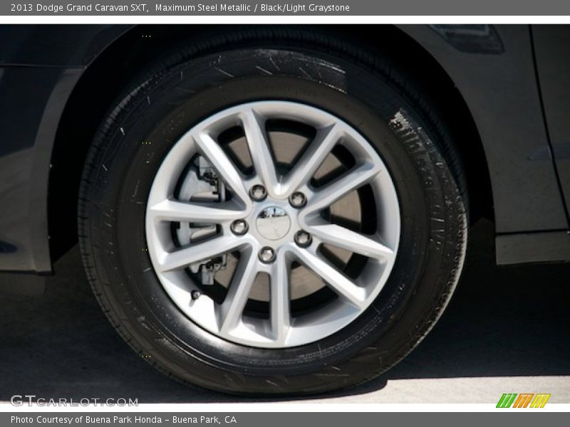 Maximum Steel Metallic / Black/Light Graystone 2013 Dodge Grand Caravan SXT