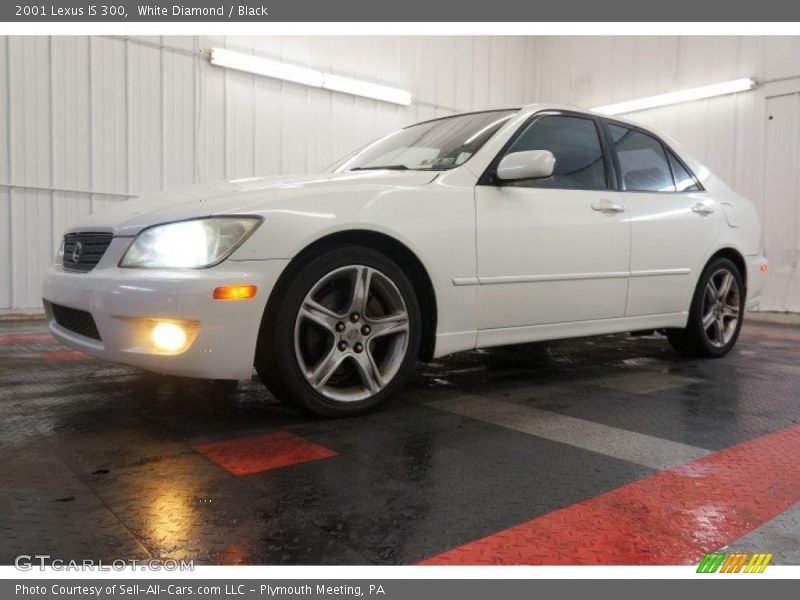 White Diamond / Black 2001 Lexus IS 300