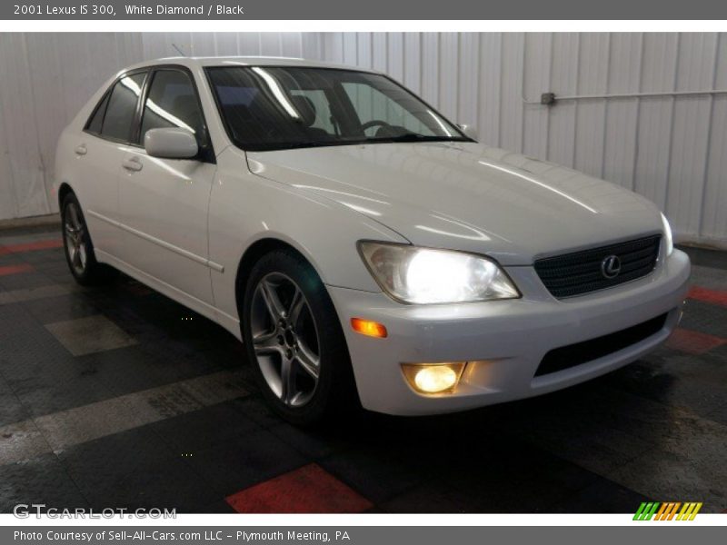 White Diamond / Black 2001 Lexus IS 300