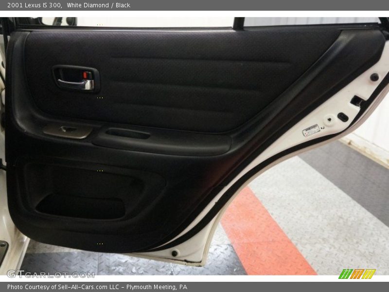 White Diamond / Black 2001 Lexus IS 300