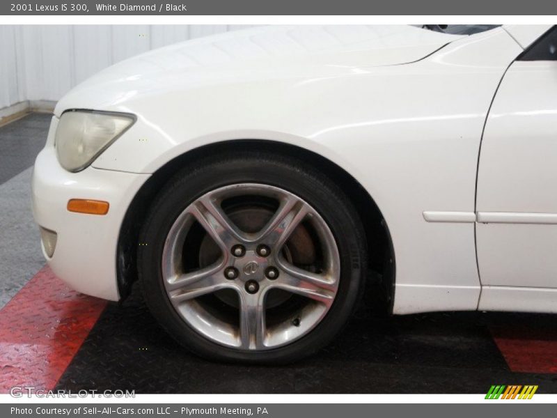 White Diamond / Black 2001 Lexus IS 300