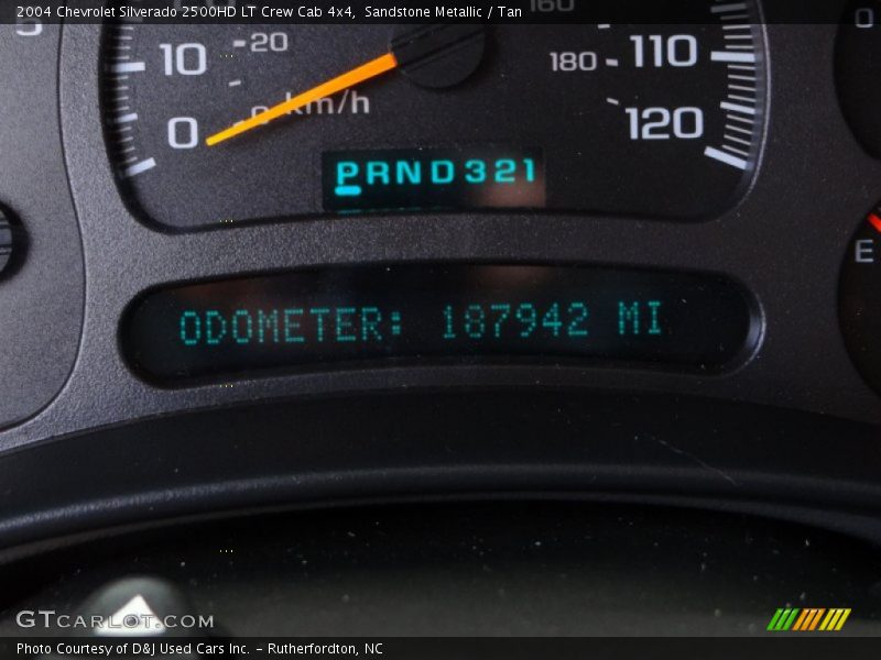 Sandstone Metallic / Tan 2004 Chevrolet Silverado 2500HD LT Crew Cab 4x4