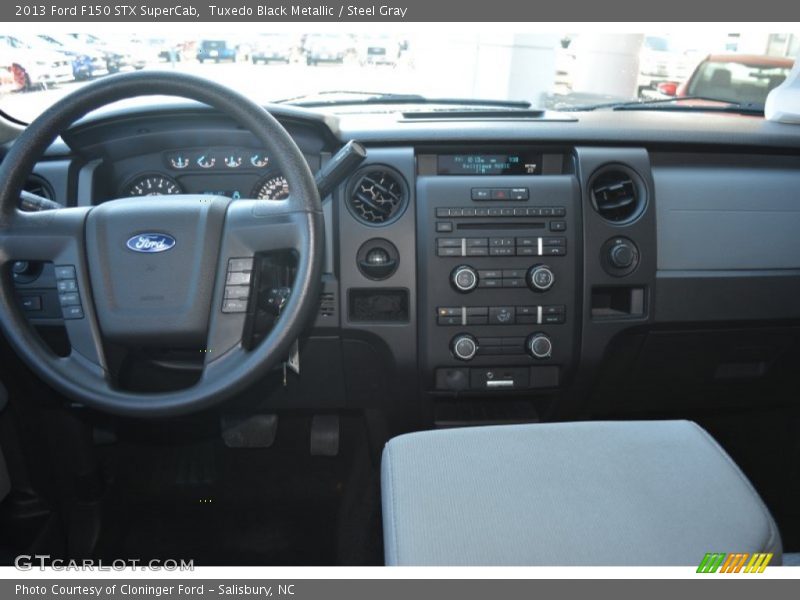 Tuxedo Black Metallic / Steel Gray 2013 Ford F150 STX SuperCab