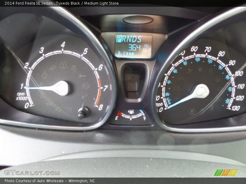 Tuxedo Black / Medium Light Stone 2014 Ford Fiesta SE Sedan
