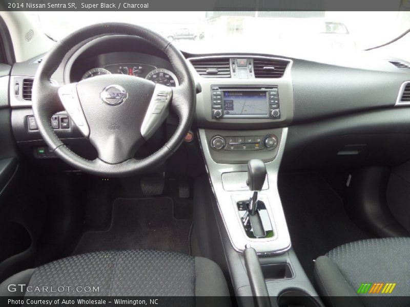 Super Black / Charcoal 2014 Nissan Sentra SR
