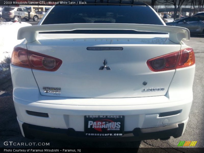 Wicked White Satin / Black 2009 Mitsubishi Lancer GTS