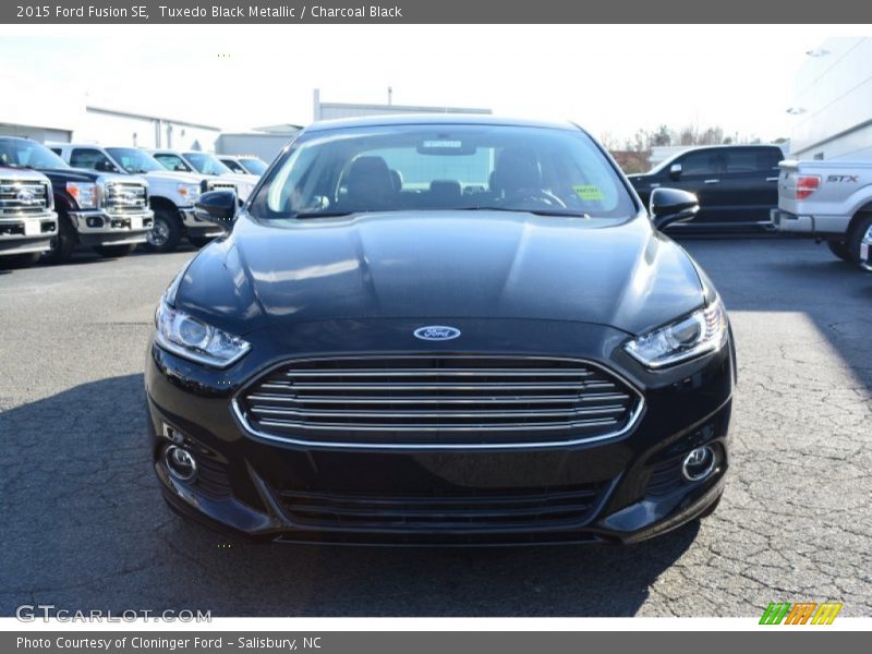 Tuxedo Black Metallic / Charcoal Black 2015 Ford Fusion SE