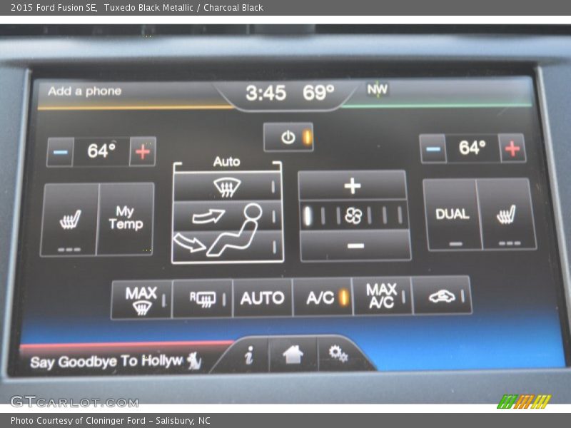 Tuxedo Black Metallic / Charcoal Black 2015 Ford Fusion SE