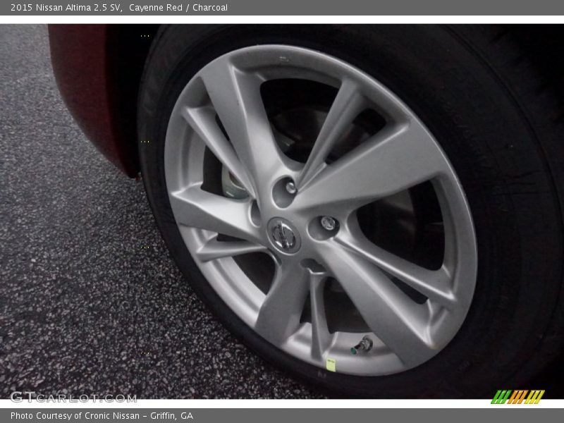 Cayenne Red / Charcoal 2015 Nissan Altima 2.5 SV