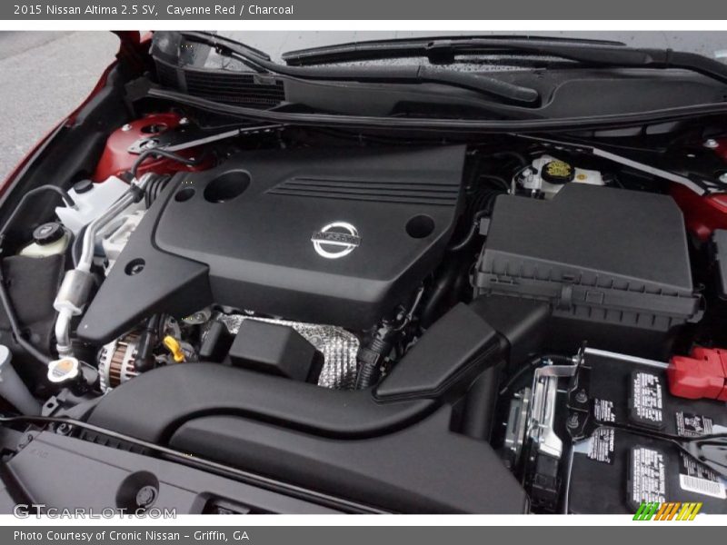 Cayenne Red / Charcoal 2015 Nissan Altima 2.5 SV