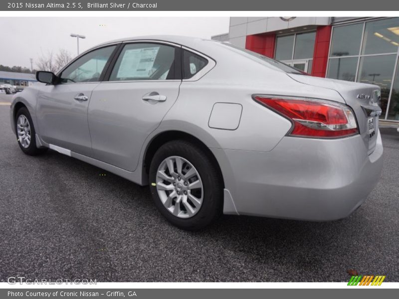 Brilliant Silver / Charcoal 2015 Nissan Altima 2.5 S
