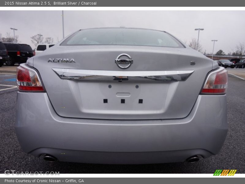 Brilliant Silver / Charcoal 2015 Nissan Altima 2.5 S