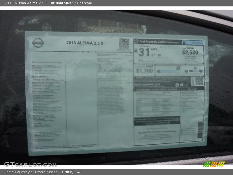 Brilliant Silver / Charcoal 2015 Nissan Altima 2.5 S