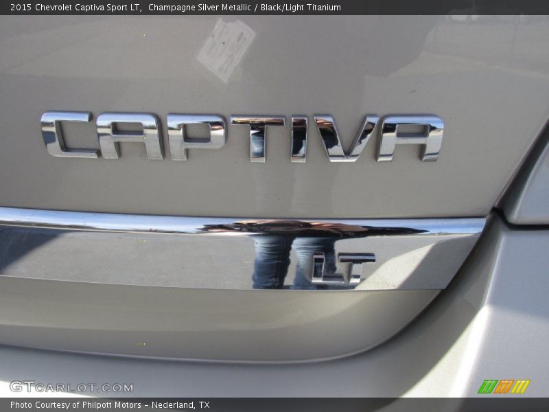 Champagne Silver Metallic / Black/Light Titanium 2015 Chevrolet Captiva Sport LT