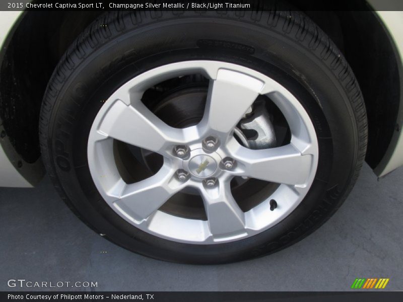 Champagne Silver Metallic / Black/Light Titanium 2015 Chevrolet Captiva Sport LT