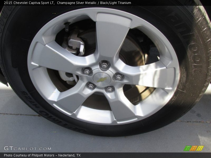 Champagne Silver Metallic / Black/Light Titanium 2015 Chevrolet Captiva Sport LT
