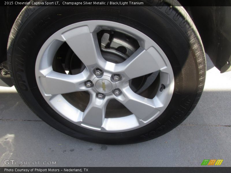 Champagne Silver Metallic / Black/Light Titanium 2015 Chevrolet Captiva Sport LT