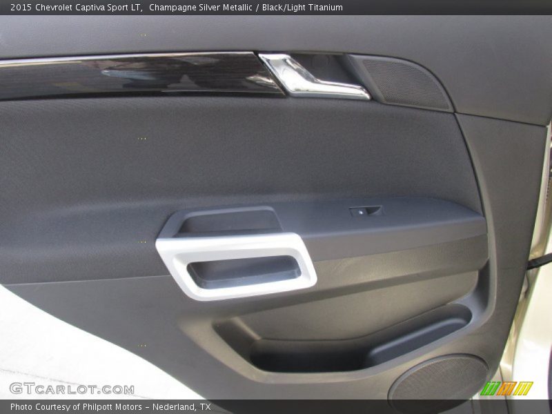Champagne Silver Metallic / Black/Light Titanium 2015 Chevrolet Captiva Sport LT