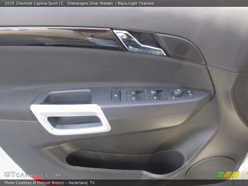 Champagne Silver Metallic / Black/Light Titanium 2015 Chevrolet Captiva Sport LT