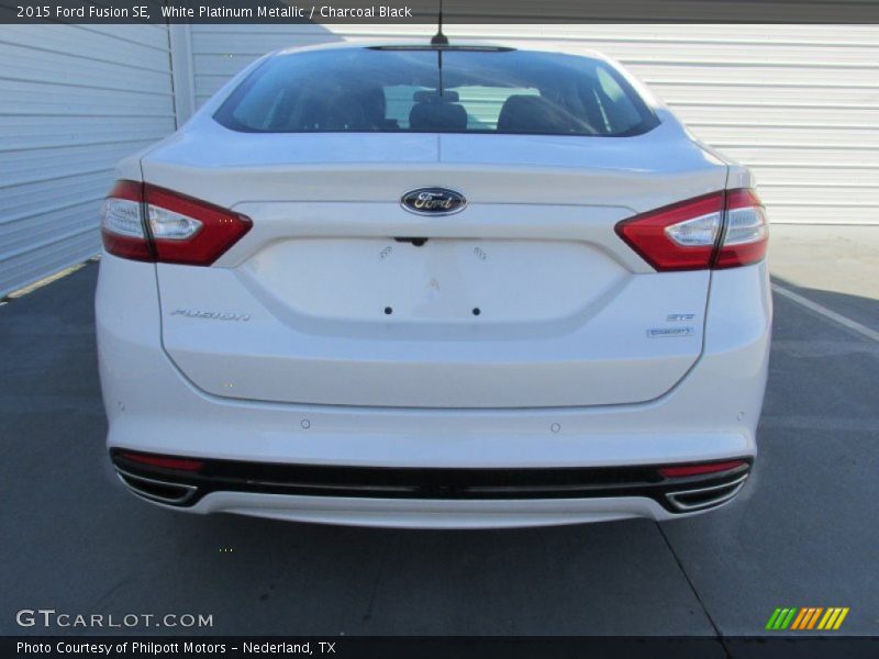 White Platinum Metallic / Charcoal Black 2015 Ford Fusion SE