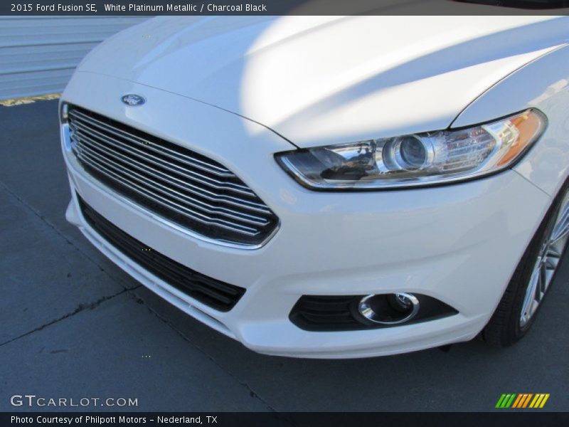 White Platinum Metallic / Charcoal Black 2015 Ford Fusion SE